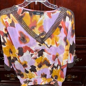 a.n.a Women's V-Neck Floral Blouse - Purple and Yellow